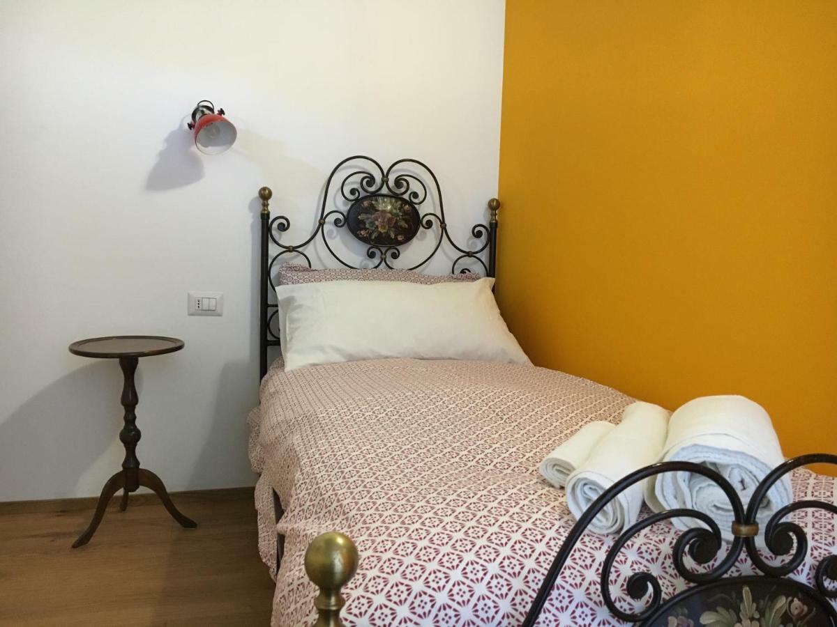 Carugo Elleboro B&B 외부 사진
