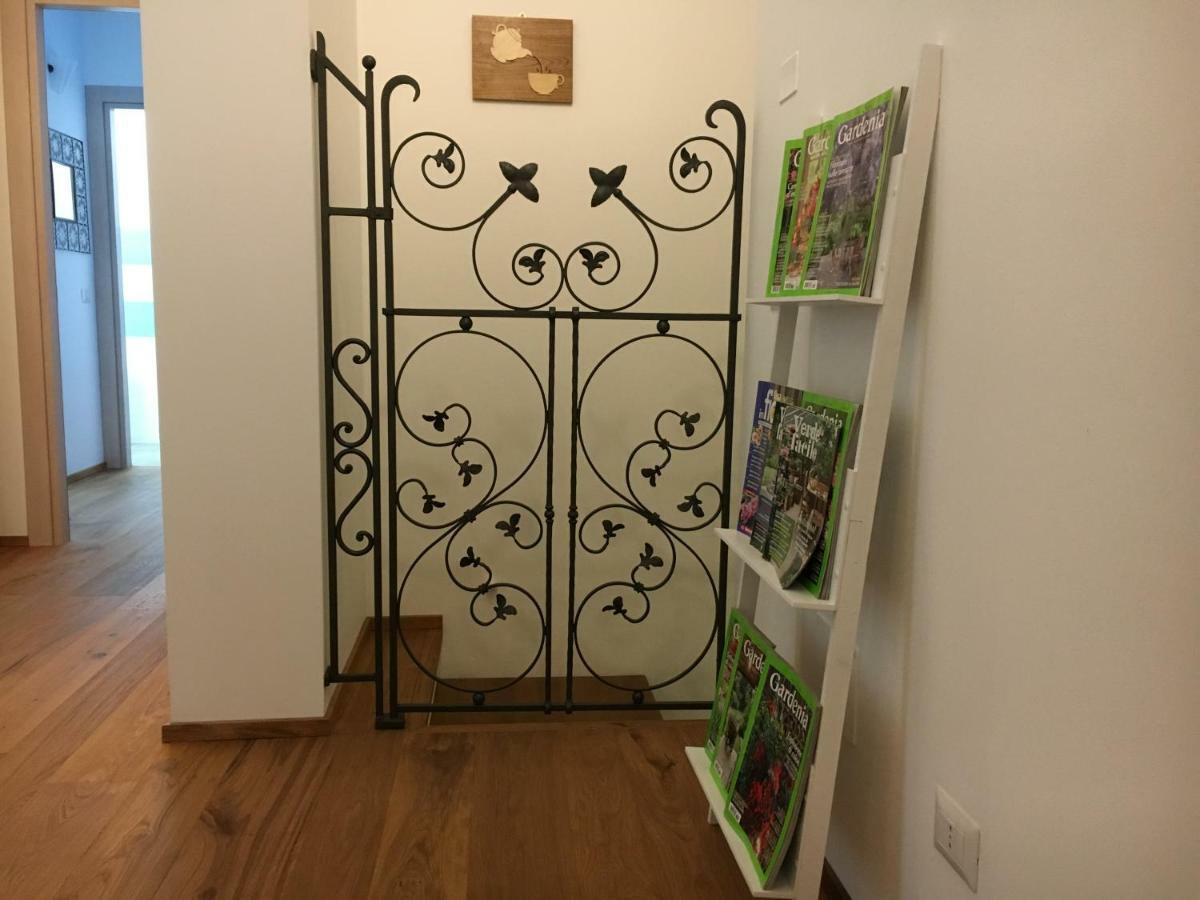 Carugo Elleboro B&B 외부 사진
